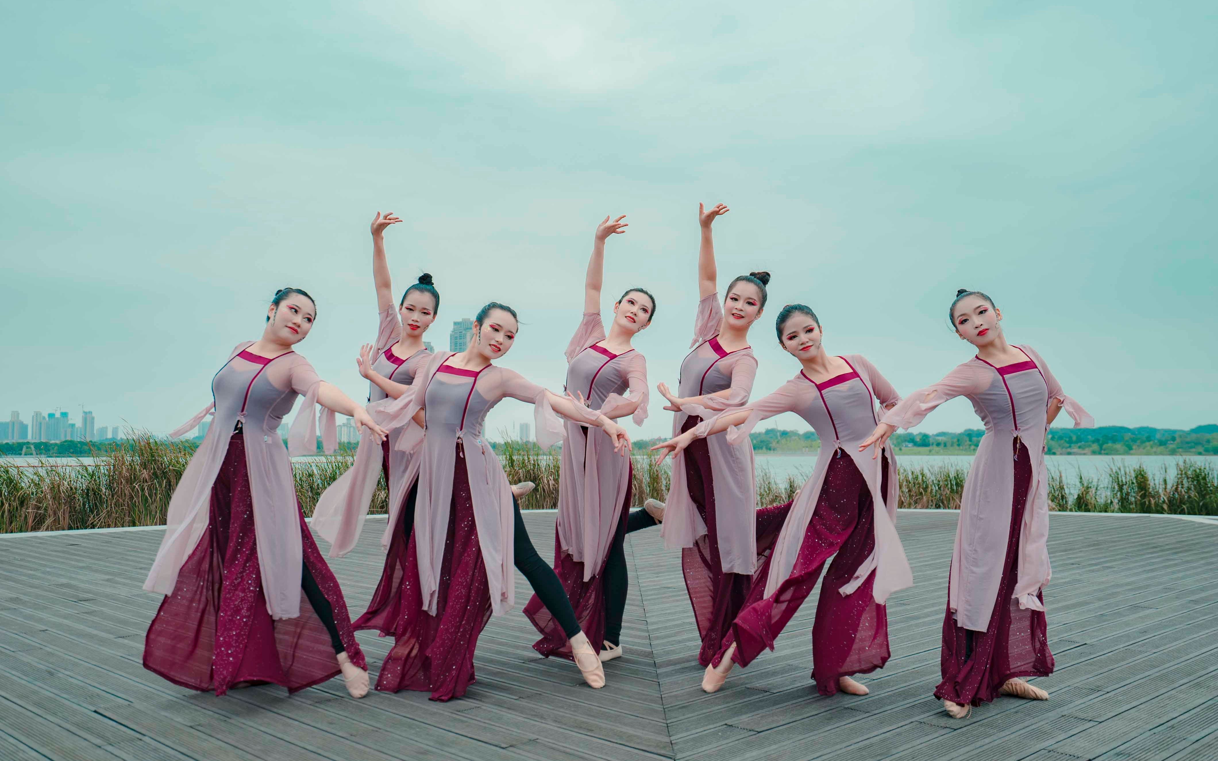 镇原县文化馆舞蹈团招募舞蹈爱好者的公告